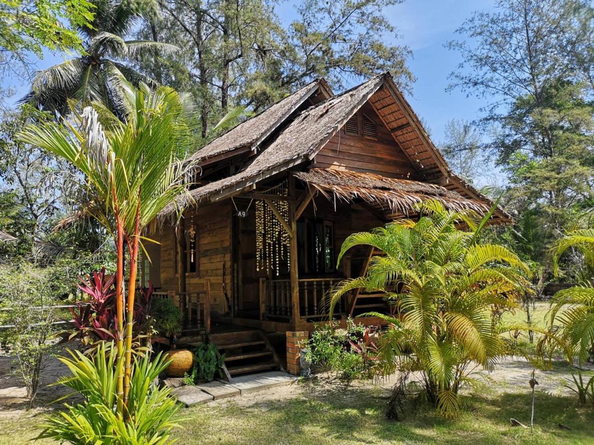 Hapla Beach Cottage Koh Kho Khao Island Exterior foto